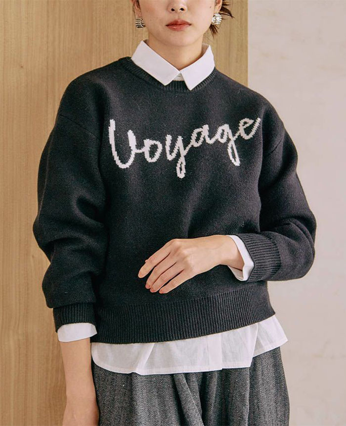 ロゴニットトップス